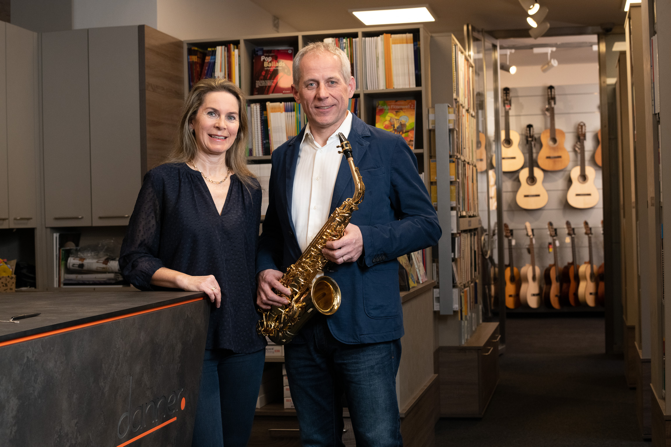 Karl und Angelika Danner mit Saxophon